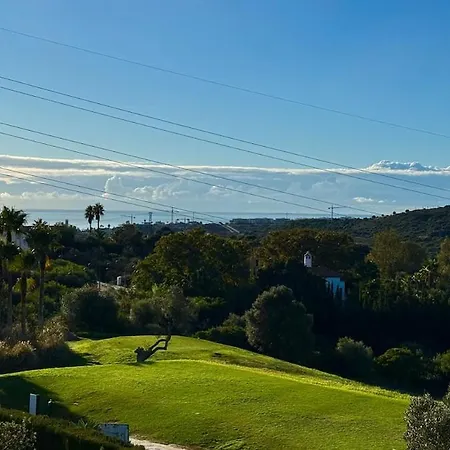 Penthouse With Panoramic Sea Views And Free Parking * Estepona