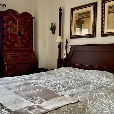 Appartement Penthouse With Panoramic Sea Views And Free Parking