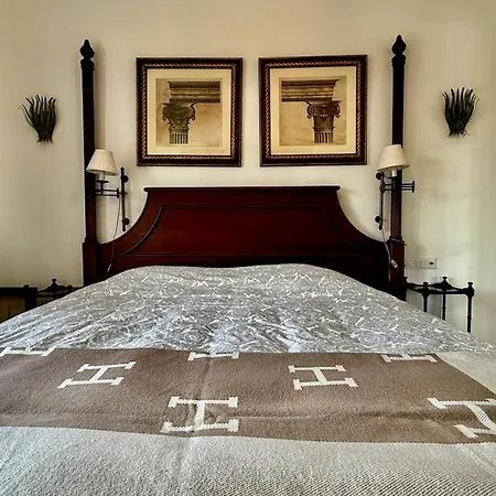 Penthouse With Panoramic Sea Views And Free Parking *